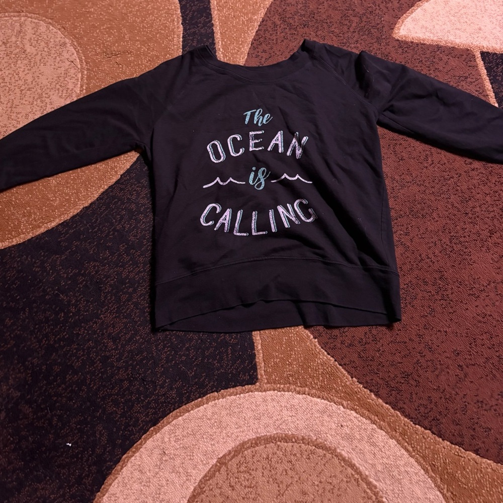 LadiesBlack Graphic Sweatshirt